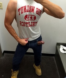 i love big cocks 265 5b10000dc377b.jpg