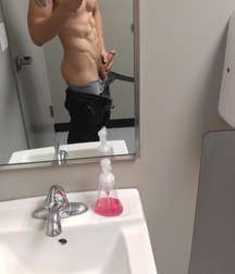 Twinks 542 5b11b12768a01.jpg