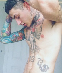 Twinks 543 5b11b4825a71f.jpg