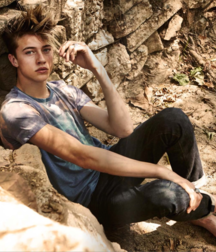 Twinks 546 5b128171007bb.png