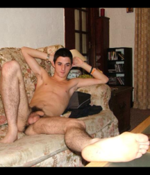 Boys's feet 110 5b16a5bdb3e1b.png