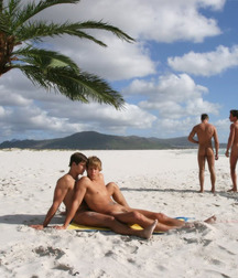 Twinks 548 5b191a348bd7f.jpg