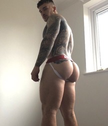 Attractive bottoms of boys 156 5b1f9d127c4b8.jpg
