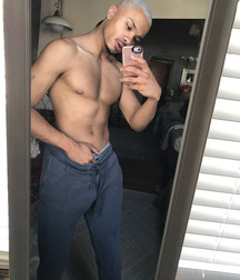 Beatiful and sexy boys 223 5b1fad37a1a48.jpg