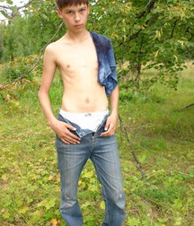 Kostja - Yes, he is 18 years old! - part 1 57834823cdaee.jpg