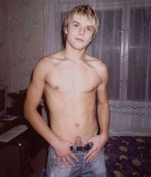 Boys in Jeans 01 583b077d31d1a.jpg
