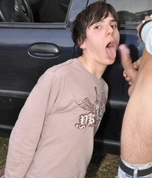 Boys in a Car 583b1d26762eb.jpg