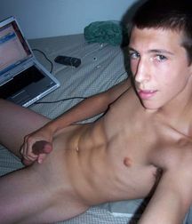 Cutie Twinks boys 589f477452c0a.jpg