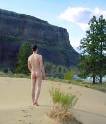 Naked Outside 56d034bb04ab9.jpg