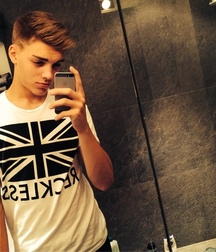 More hot boys Mix II 59f09b657a3d0.jpg