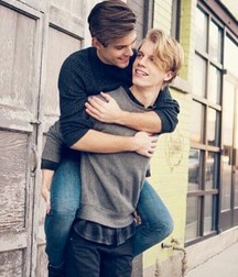 Super Hot boys and bodys Extra Length 5a0a7ef303f24.jpg
