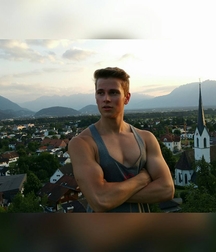 AUSTRIAN Hotties Vol. 2 5a547bb11bd09.jpg