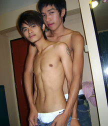 Aye and Jae full 591f5f66c0d6d.jpg
