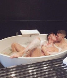 Bath and Shower 8 5aeefa4aca975.jpg