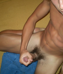 Boyz 3003 5bf34488ac4e2.jpg