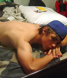 Only Boys Mi 0258 5c2cc6bfe0d31.png
