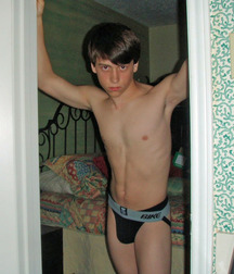 Nice Boys Mix 607 5cd4a460e820d.jpg