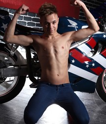 Boy's Honda 5cf27e754273e.jpg