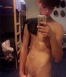 Big Dicks 678 5d9e7cf348414.jpg
