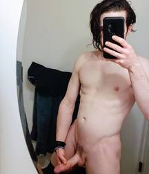 Big Dicks 718 5ddfe59e75b6f.jpg