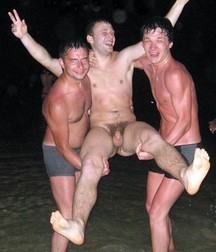 Boyz 3393 5dfb8e7ef1175.jpg