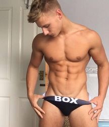 Shirtless 003 5e29e06cb93ff.jpg