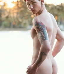 M Boys 9011 5e400bb82bf9e.jpg