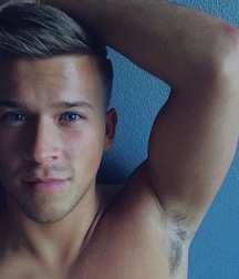 More hotties! 5c52a36593150.jpeg