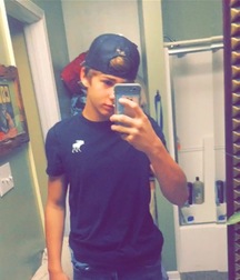 More hotties! 5c52a36d0b665.jpeg