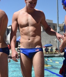 More hotties! 5c52a36fc8f94.jpeg