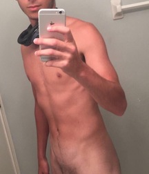 More hotties! 5c52a37412e0d.jpeg