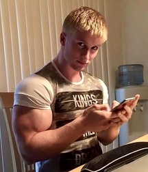 Hot guys 5c56b6b98bb1c.jpeg