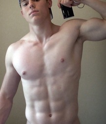 Hot guys 5c56b6e6587aa.jpeg