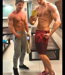 Hot guys 5c56b6fa7bf6d.jpeg