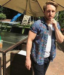 Im in love with him!!!!! 5c570fee00762.jpeg