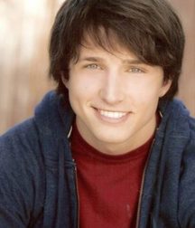 Im in love with him!!!!! 5c570ff065ffd.jpeg