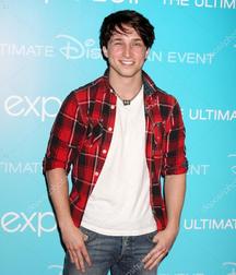 Im in love with him!!!!! 5c570ffaab6ca.jpeg