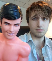 Im in love with him!!!!! 5c570ffbe9213.jpeg