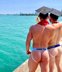 More hotties 5c593331a1585.jpeg