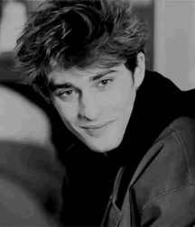 More hotties 5c593337d64ce.gif