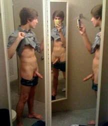 mirror selfie 3 5ac3836f8caad.jpg