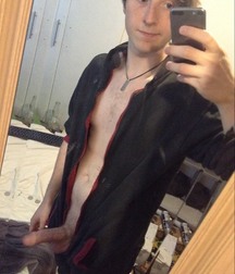 mirror selfie 7
