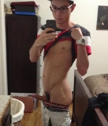 mirror selfie 7 5cb64ed404c59.jpg