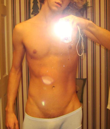 Cute guys  58c7e0f3965a9.png