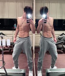Shirtless boys or dudes and more  5e46c162aa7d8.jpeg