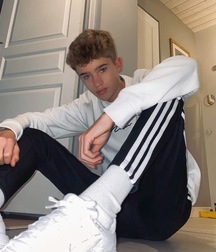 Young men and more gay tube 5f3d6589c5dff.jpeg