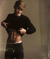 Hammervice brings you abs 5f3ebd6695323.jpeg