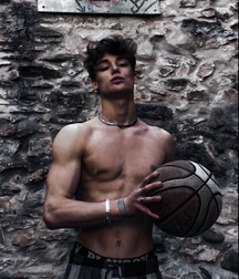 Hammervice brings you abs 5f3ebd77b0ec9.jpeg