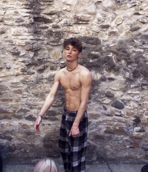 Hammervice brings you abs 5f3ebd8045951.jpeg