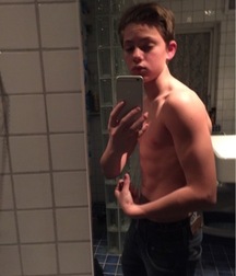 Showoffs Monday’s Gay Tube Shirtless 5f4da988283da.jpeg